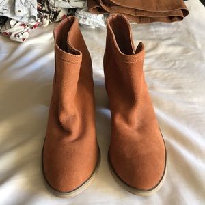 Urban outfitters brown suede ankle boots